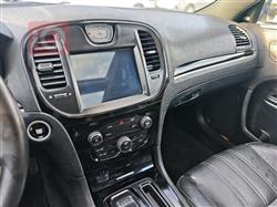 کرایسلەر 300